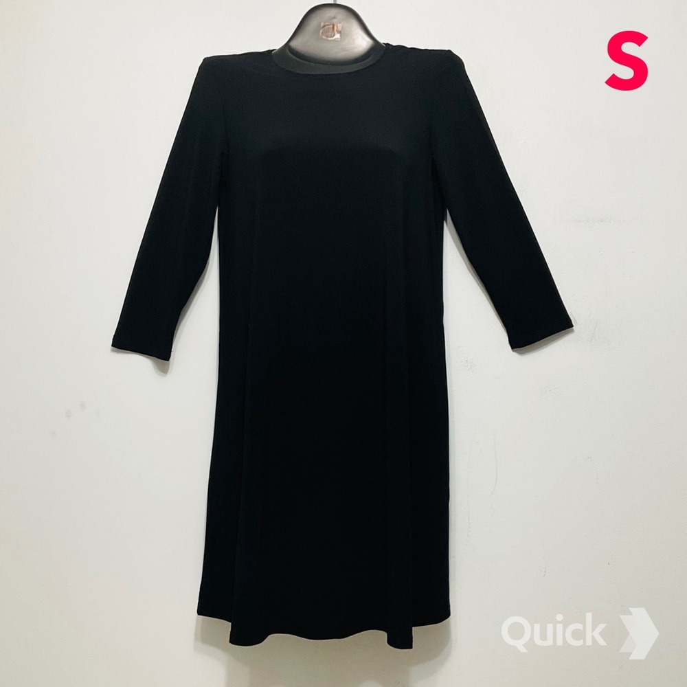 S - NWT Tiana B. Black 3/4 Sleeve Shift Dress